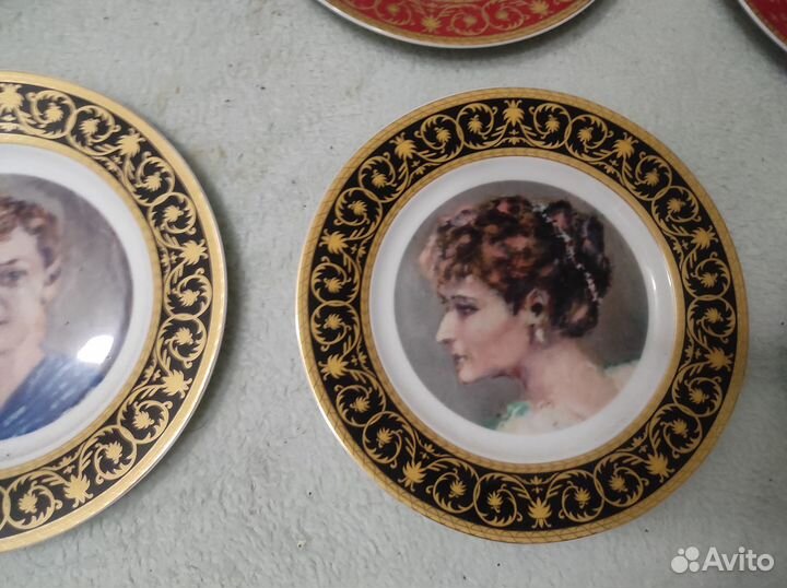 Тарелки с портретом царской семьи