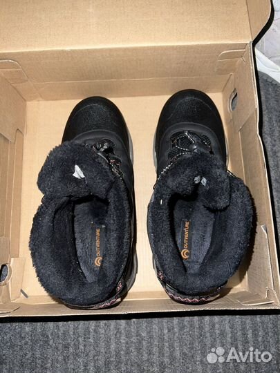 Продам ботинки зимние