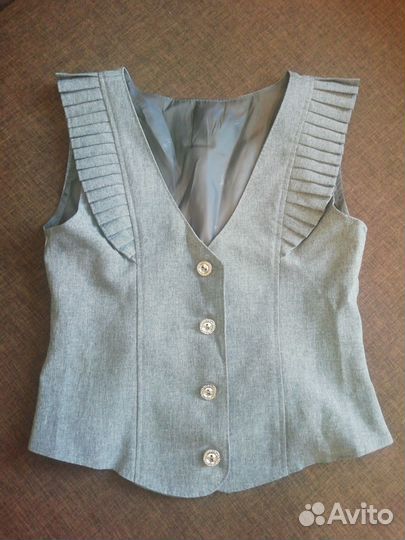 Жилетка школьная серая 128-134 см