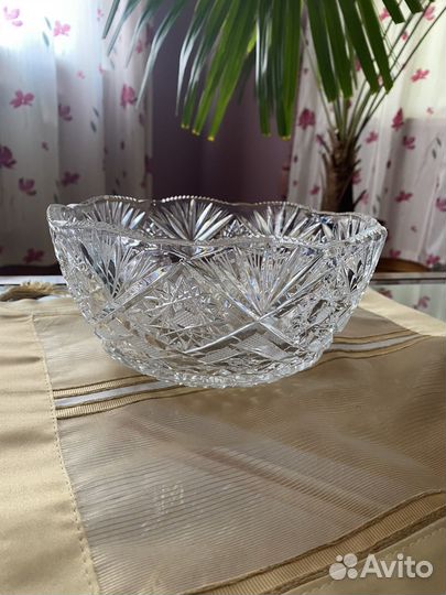 Салатник хрустальный