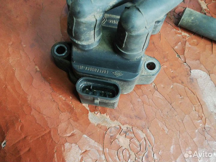 Катушка зажигания Рено Логан 2