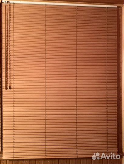 Жалюзи деревянные горизонтальные