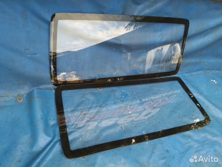 Стекло багажника для Jeep Wrangler JK рест