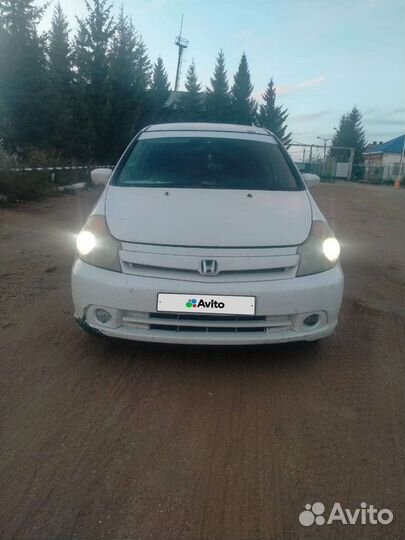 Honda Stream, 2004