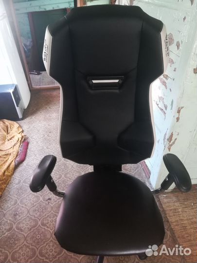 Компьютерное кресло бу