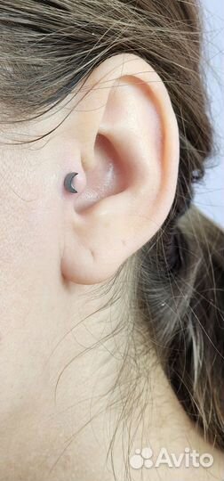Мастер пирсинга пирсинг микродермалы косметолог