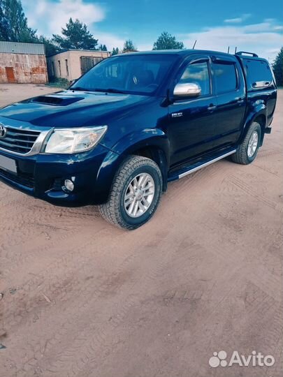 Toyota Hilux, 2014