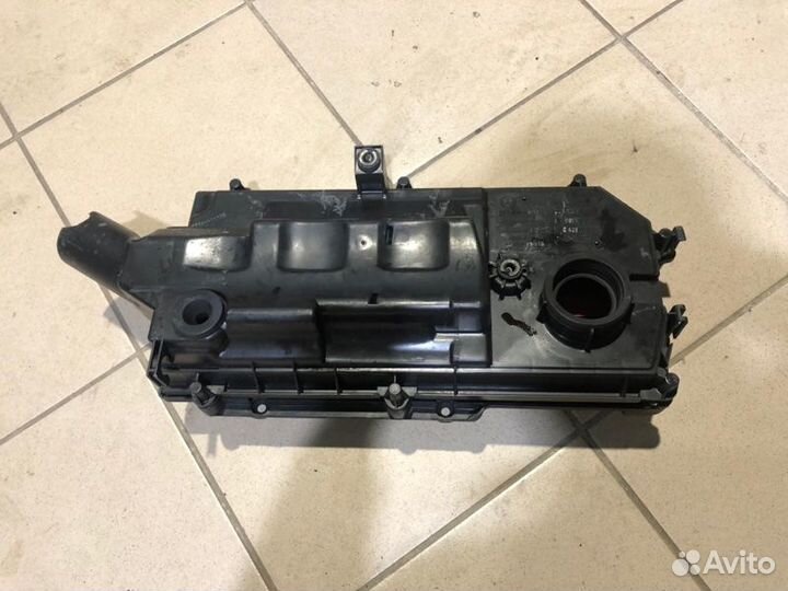 Корпус воздушного фильтра Octavia Golf 5 Lupo