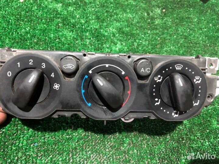 Блок управления отопителем Ford Kuga Focus 2 C-Max