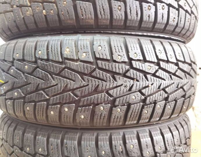Nokian Tyres Hakkapeliitta 7 185/65 R15 92T