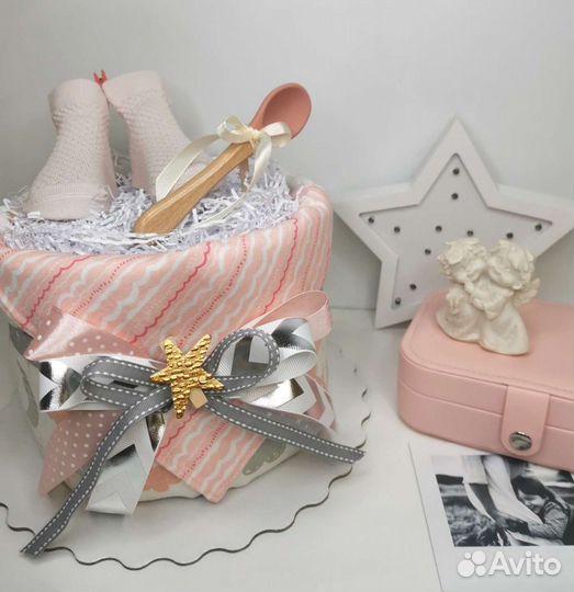 Подарок на рождение, новорожденному