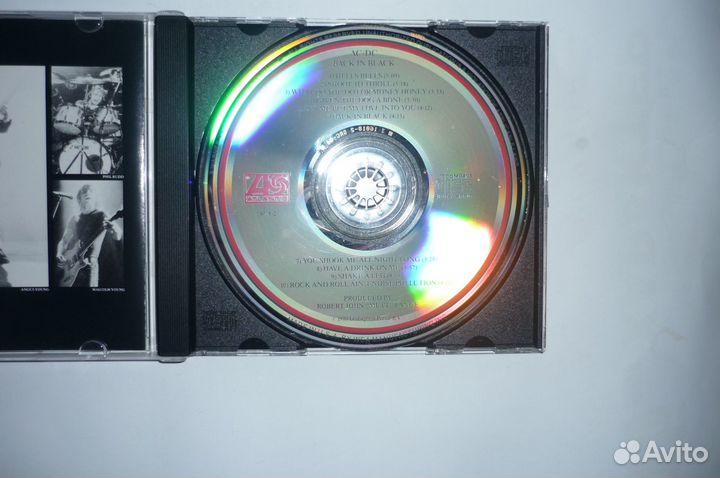 CD AC/DC Black in black (Made in USA)