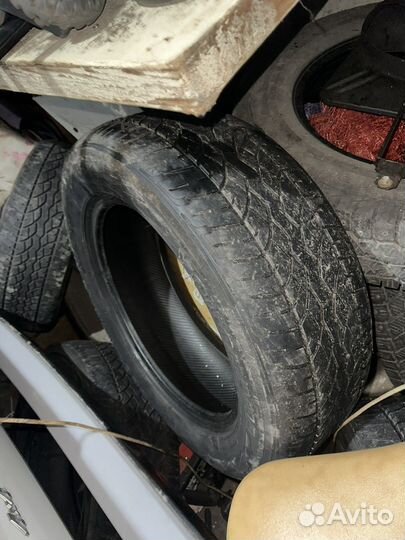 Accelera 651 225/60 R17