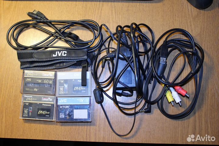 Продам видеокамеру
