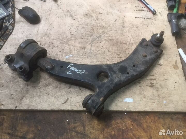 Ford focus 2 рычаг передний левый