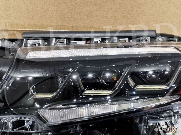 Фары на Toyota Land Cruiser Prado 150 Стиль Lexus