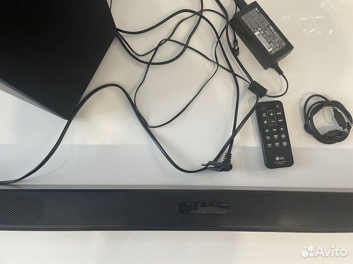 Саундбар lg