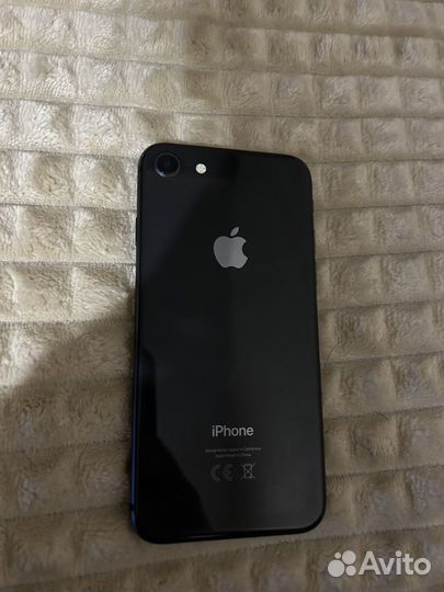Телефон iPhone 8 64 gb