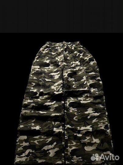 Balenciaga camo штаны