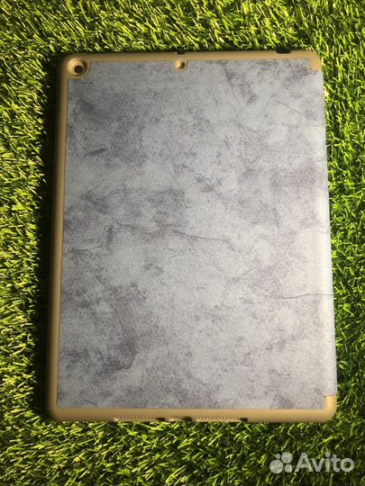 Чехол iPad 7/8/9