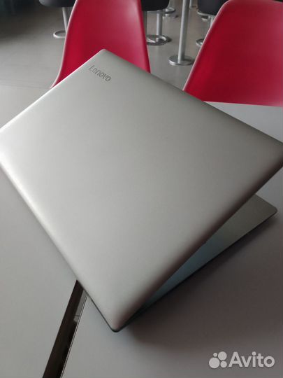 Lenovo ideapad 320 15ast