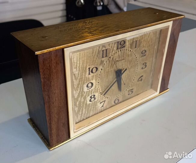 Часы механические Молния СССР