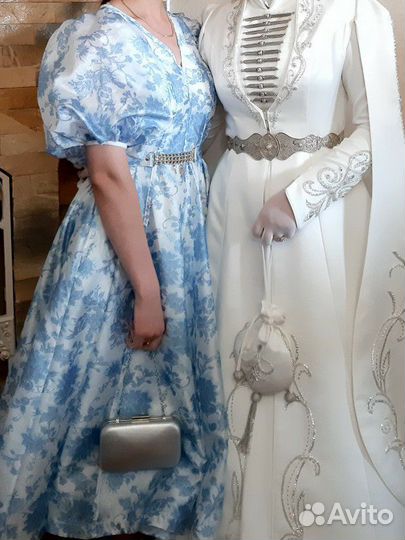 Нарядное платье