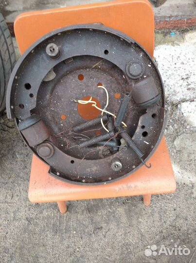 Тормозные колодки на волгу