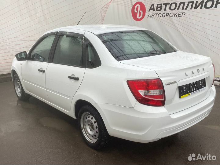 LADA Granta 1.6 МТ, 2021, 83 800 км