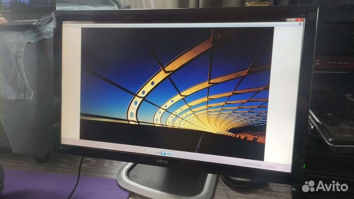 Монитор benq G2750