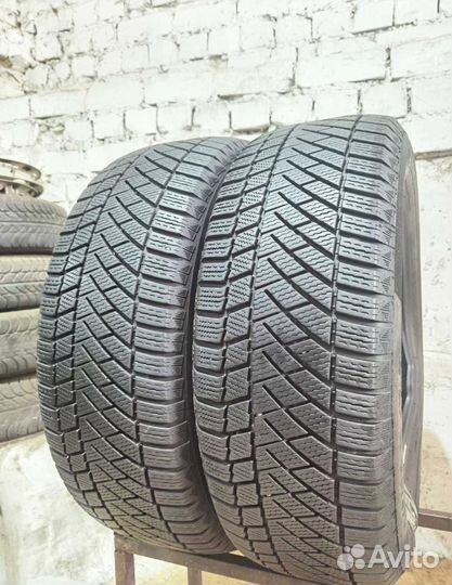 Continental ContiVikingContact 6 215/60 R17 99V