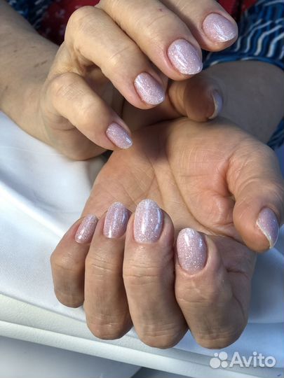 Мастер маникюра и педикюра