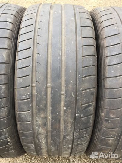 Dunlop SP Sport Maxx GT 255/40 R21