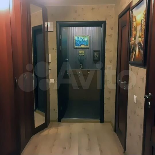 2-к. квартира, 56 м², 8/12 эт.