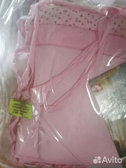 Комплект в детскую кроватку