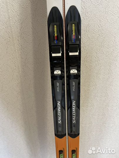 Беговые лыжи Rossignol