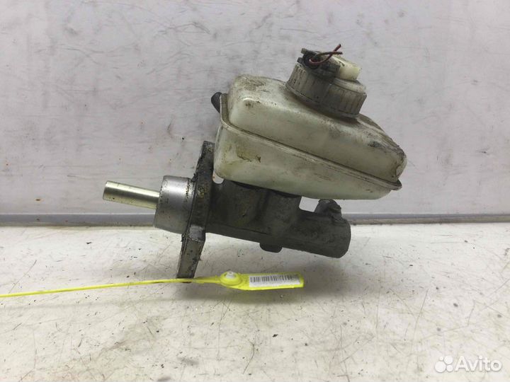 Цилиндр тормозной главный Opel Vectra X16XEL