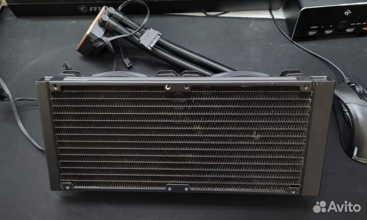 Система водяного охлаждения Corsair CW-9060026-WW