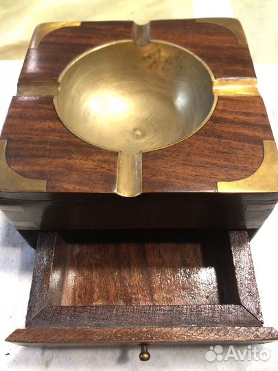 Пепельница