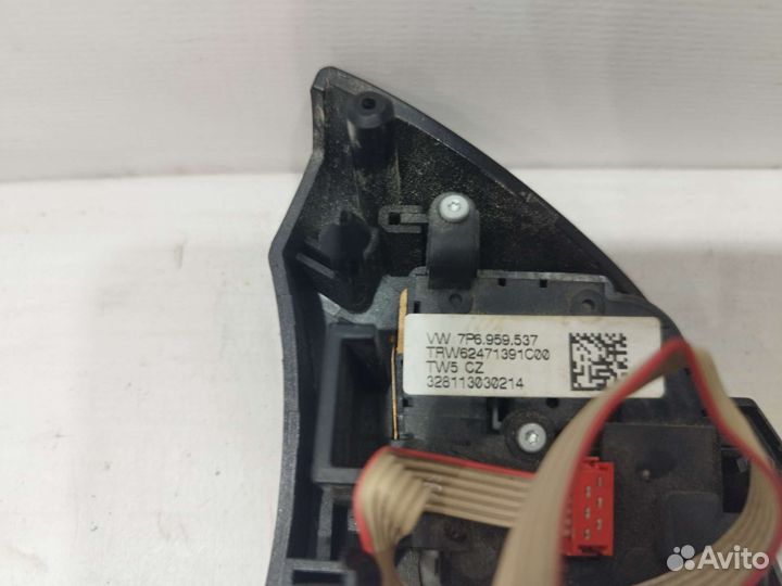 Кнопка руля Volkswagen Touareg 2NF