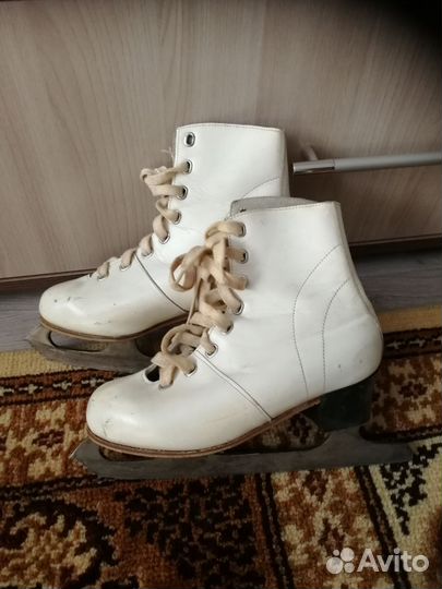 Коньки фигурные