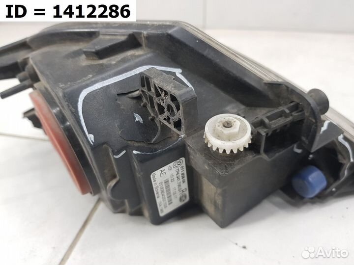 Птф передняя правая Volkswagen Touareg