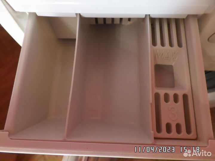 Стиральная машина с вертикальной загрузкой