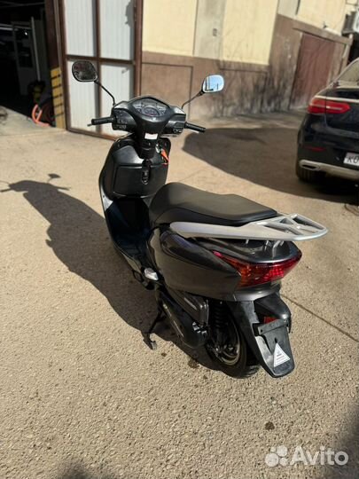Honda Lead 110 2012 года идеальный