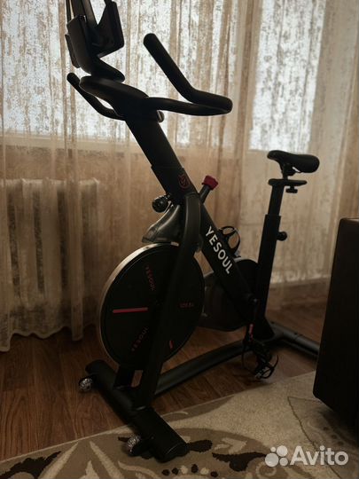 Велотренажер спин байк yesoul SMART bike s3