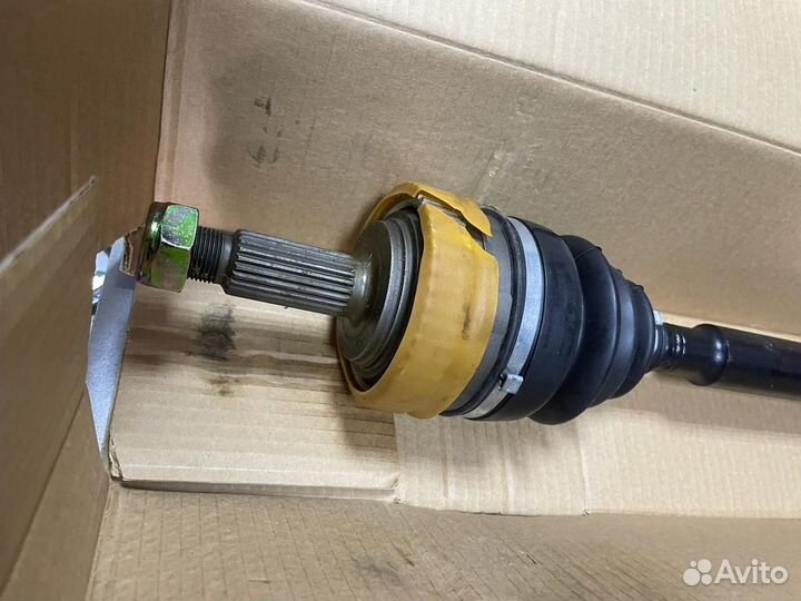 Вал приводной, передний левый Renault 302908