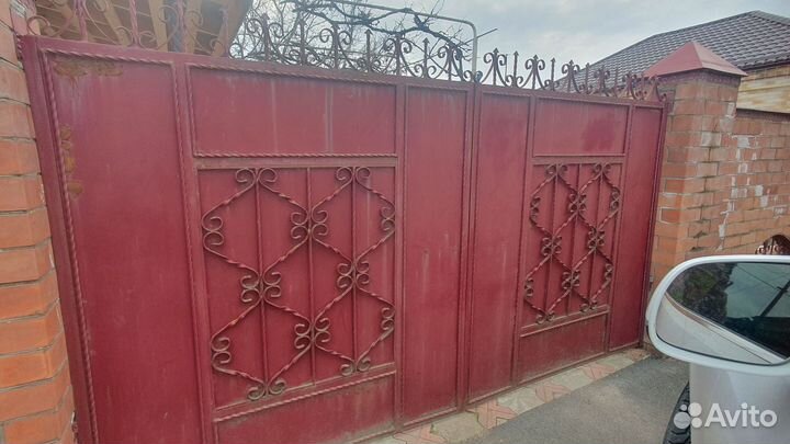 Кованые ворота и калитка б/у