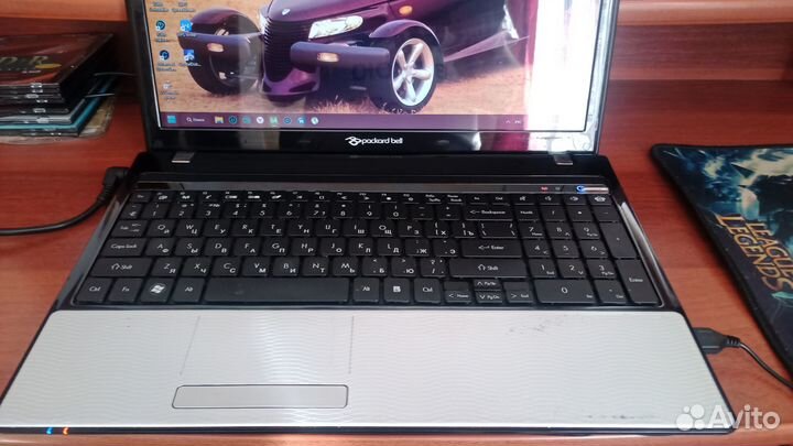 Ноутбук Packard Bell (Acer)