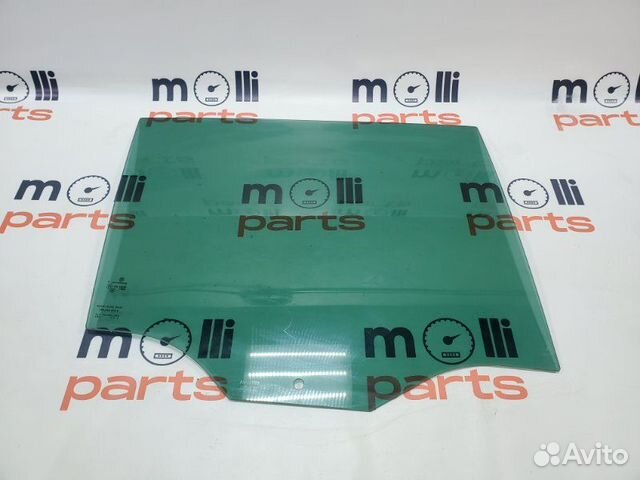 Стекло двери заднее правое Volkswagen Tiguan 2