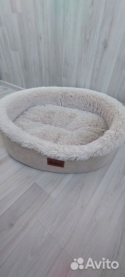 Домик и лежанка(для кошек и собак мелких пород)